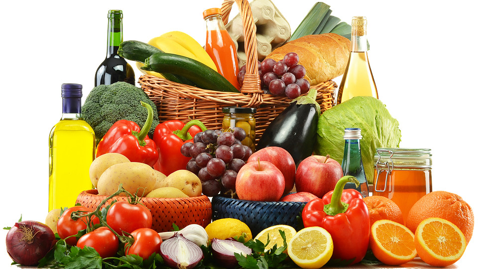 Для того, чтоб сохранить свое здоровье для питания нужно выбирать правильные продукты